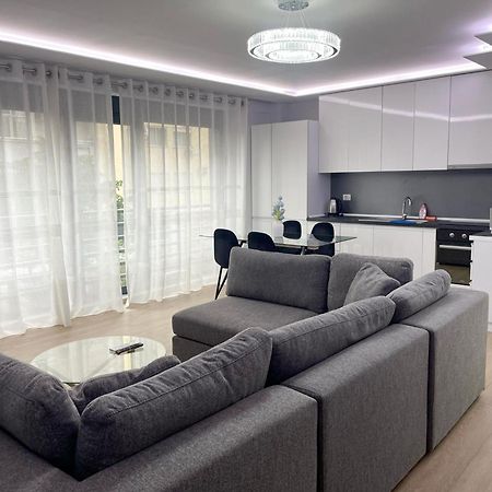 Апартаменты New Bazaar 2022 Тирана Экстерьер фото